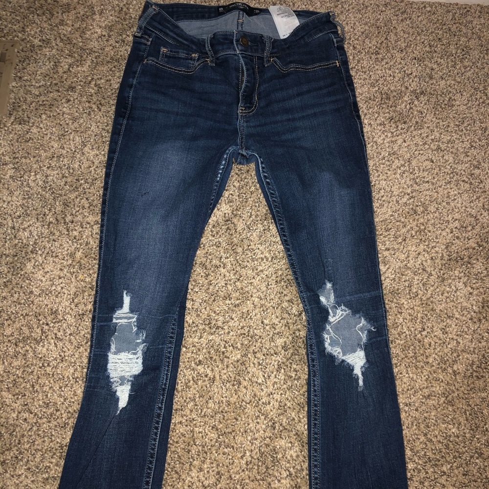 dark blue jeans